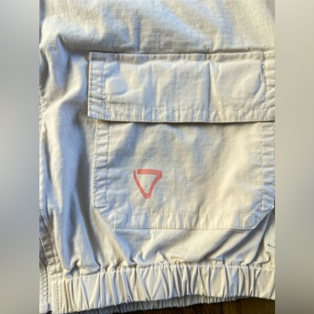 VOURI Vintage Cream Ripstop Utility Jacket with Hood Organic Cotton Cargo Pocket - Picture 12 of 14